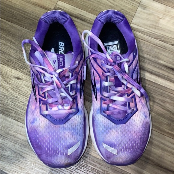 Buy > brooks empower her ghost > in stock